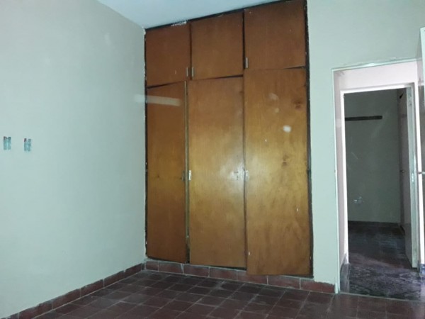 VENTA DE CASA - Bº Oro Blanco - Zona Universitaria