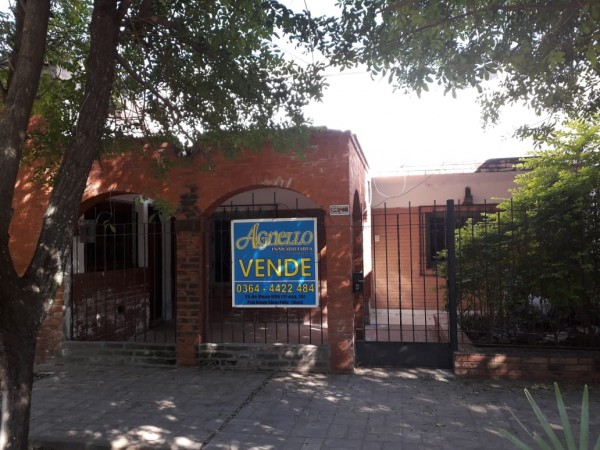 SE VENDE CASA Y UN DEPARTAMENTO - AVENIDA 1 ESQUINA 22 - CENTRO - 