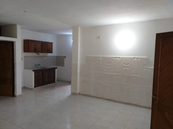 SE VENDE CASA Y UN DEPARTAMENTO - AVENIDA 1 ESQUINA 22 - CENTRO - 