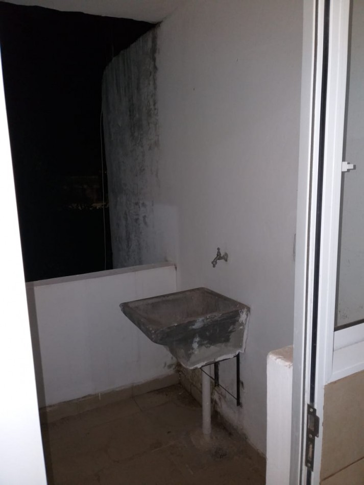 ALQUILER DEPARTAMENTO ZONA UCAUS - Calle Checolosvaquia 1055 (11 E/ 16 Y 18  ensanche sur) - DEPTO 10