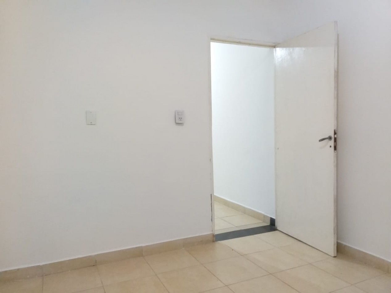 ALQUILER DEPARTAMENTO ZONA UCAUS - Calle Checolosvaquia 1055 (11 E/ 16 Y 18  ensanche sur) - DEPTO 10