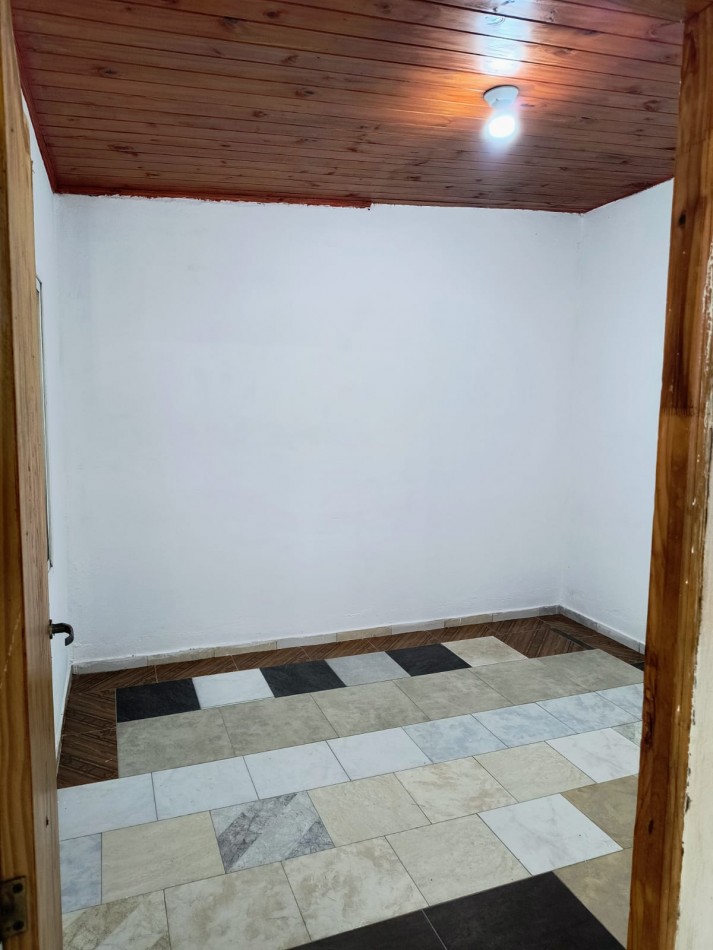 AV. F. CANTEROS 100 - AV. 000 E/ 5 Y 3 B RESERVA ESTE  