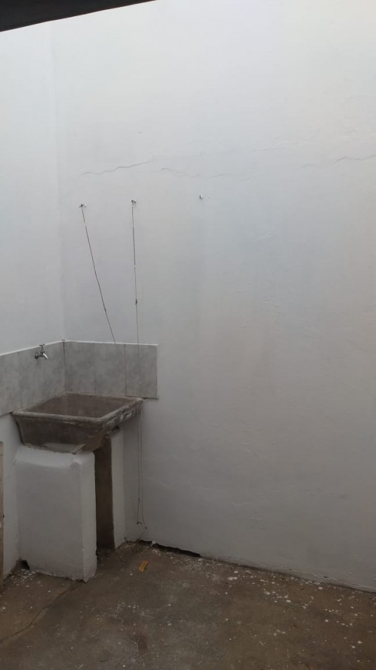 URQUIZA 151 - 6 E/ 3 Y 5 CENTRO