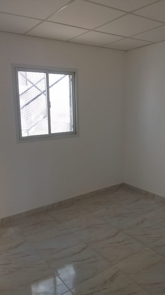 GDOR. CASTELLS 751 - 19 E/ 16 Y 18 ENSANCHE SUR - ZONA UNCAUS