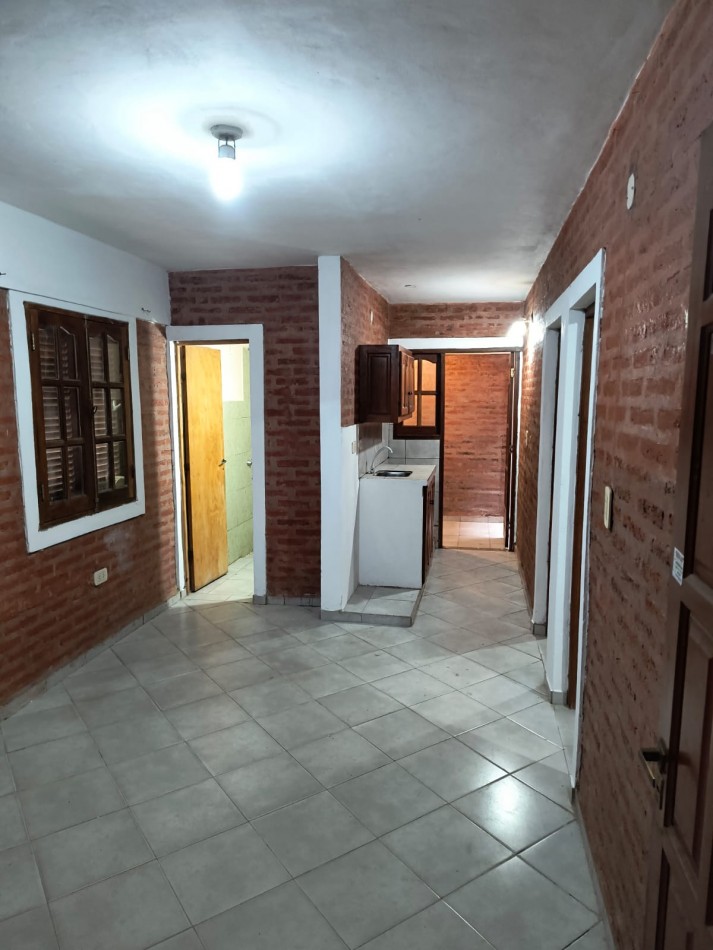 CHECOSLOVAQUIA 1053 - 11 E/ 16 Y 18 ENSANCHE SUR - ZONA UNCAUS