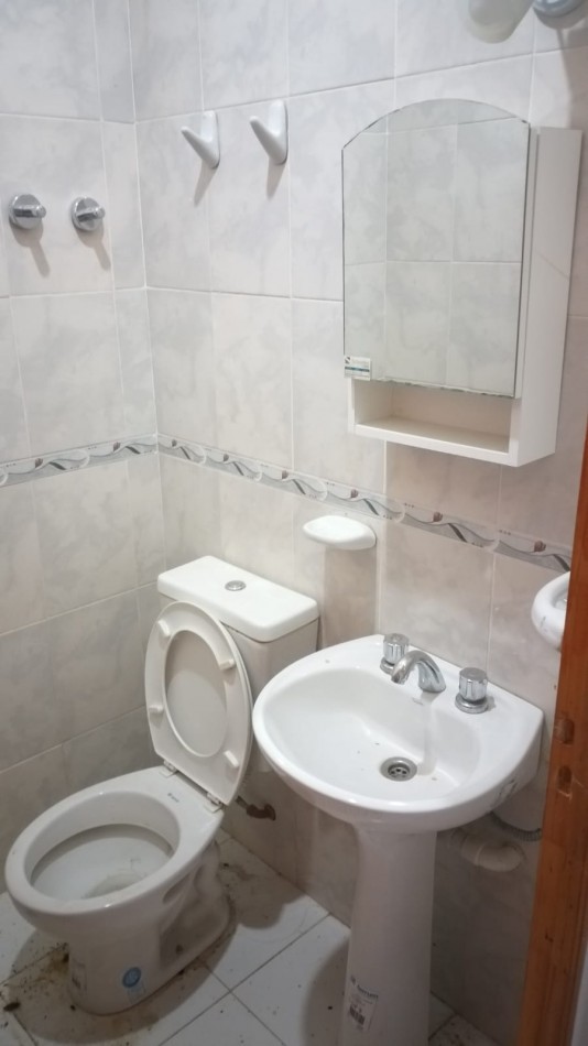 CAP. DIZ 50 - 6 E/ 1 Y 3 BELGRANO - ZONA UNCAUS