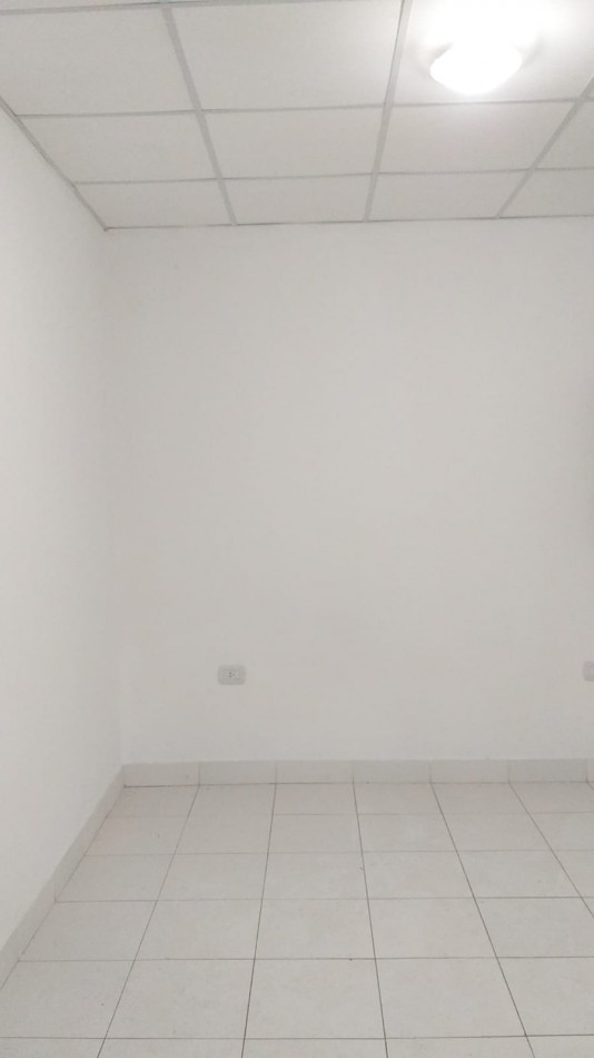 CAP. DIZ 50 - 6 E/ 1 Y 3 BELGRANO - ZONA UNCAUS