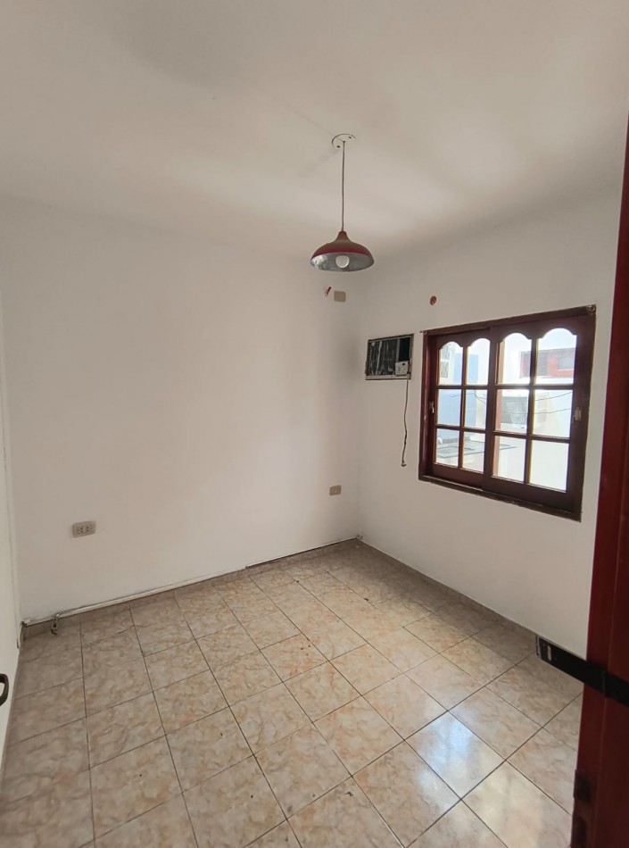 CHACABUCO 81 - 5 ENTRE 2 Y 4 CENTRO 