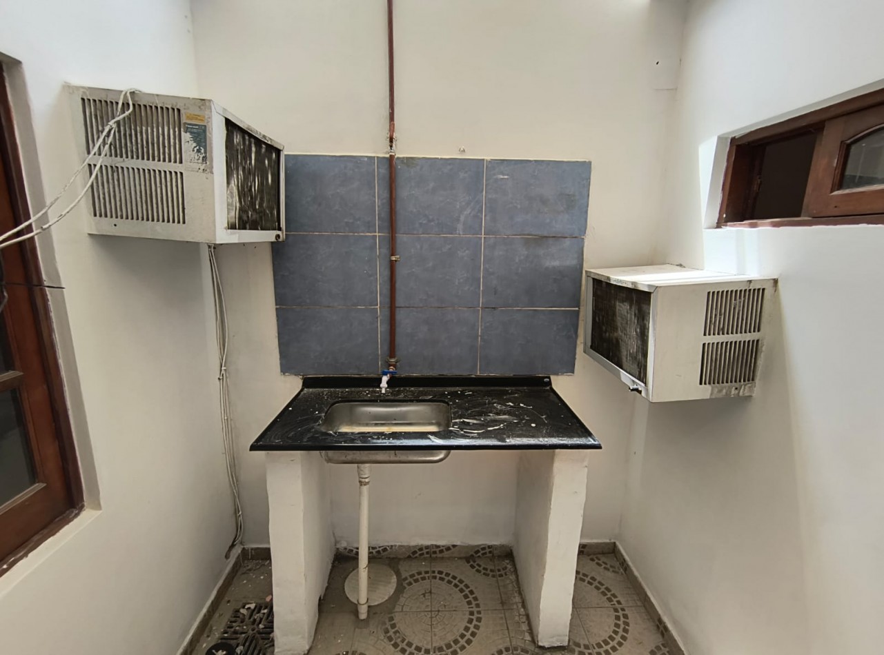 CHACABUCO 81 - 5 ENTRE 2 Y 4 CENTRO 