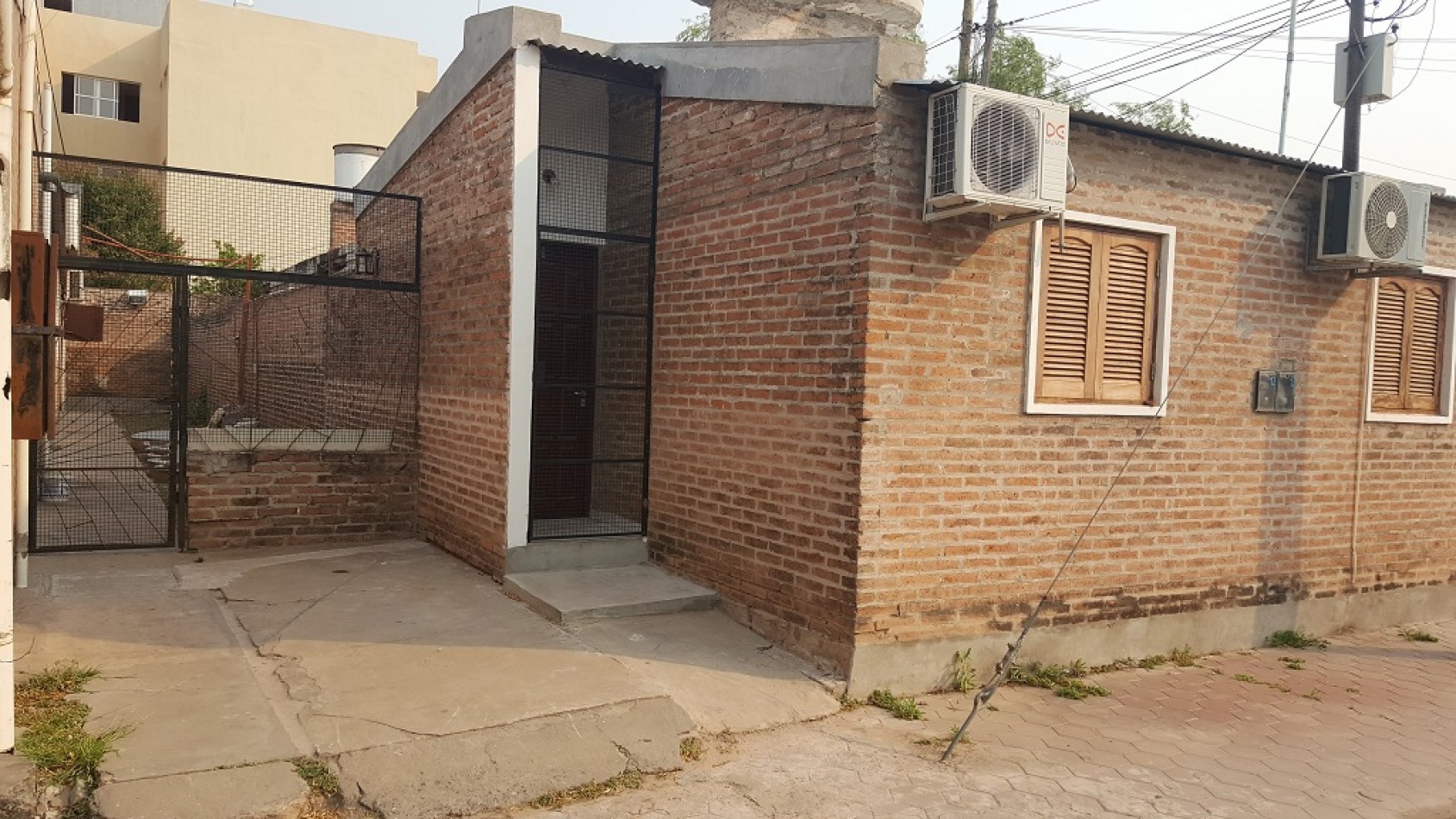 16 ESQ. 3 ENSANCHE SUR - ZONA UNCAUS 