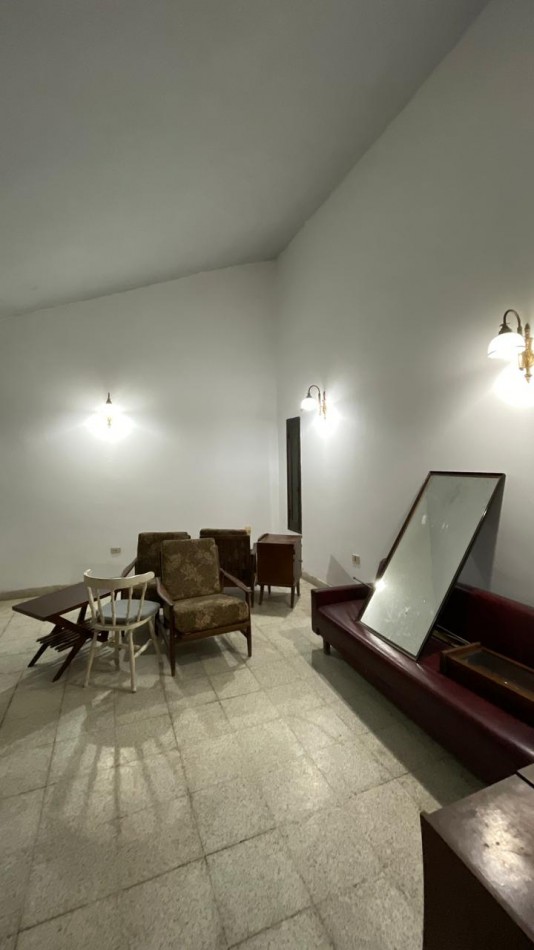 25 DE MAYO 941 - 11 ENTRE 20 Y 22 CENTRO 