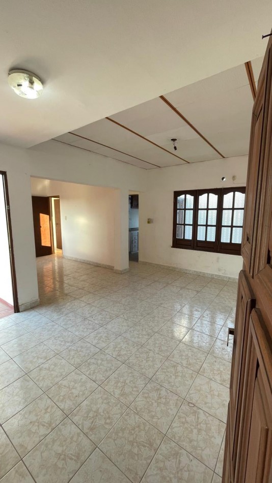 MITRE 683 - 13 ENTRE 14 Y 16 CENTRO 