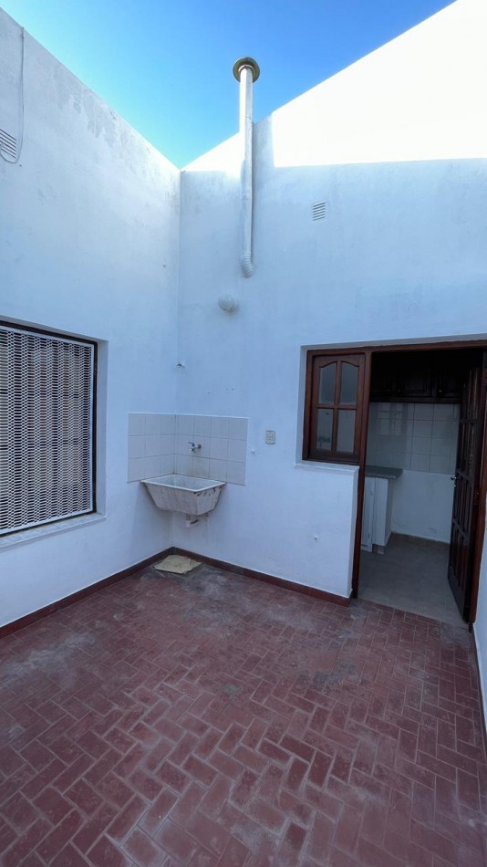 MITRE 683 - 13 ENTRE 14 Y 16 CENTRO 