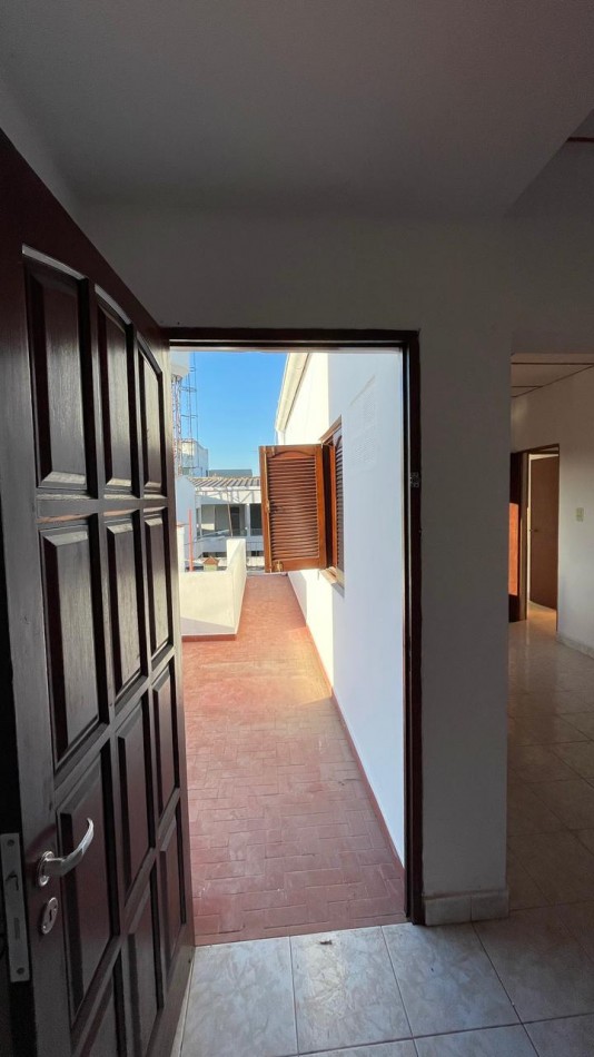 MITRE 683 - 13 ENTRE 14 Y 16 CENTRO 