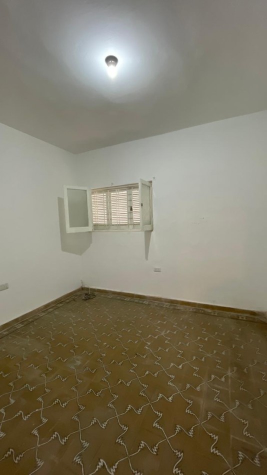 RIVADAVIA 848 - 16 ENTRE 9 Y 11 CENTRO 