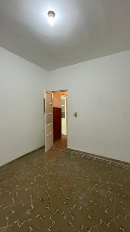 RIVADAVIA 848 - 16 ENTRE 9 Y 11 CENTRO 