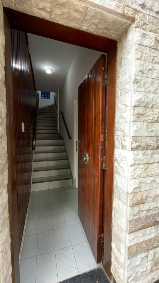 RIVADAVIA 848 - 16 ENTRE 9 Y 11 CENTRO 