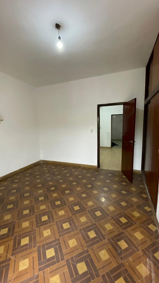 RIVADAVIA 848 - 16 ENTRE 9 Y 11 CENTRO 