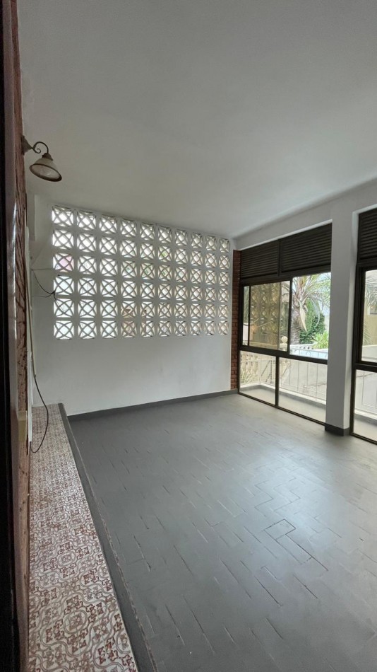 RIVADAVIA 848 - 16 ENTRE 9 Y 11 CENTRO 