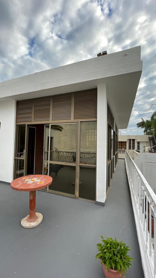 RIVADAVIA 848 - 16 ENTRE 9 Y 11 CENTRO 