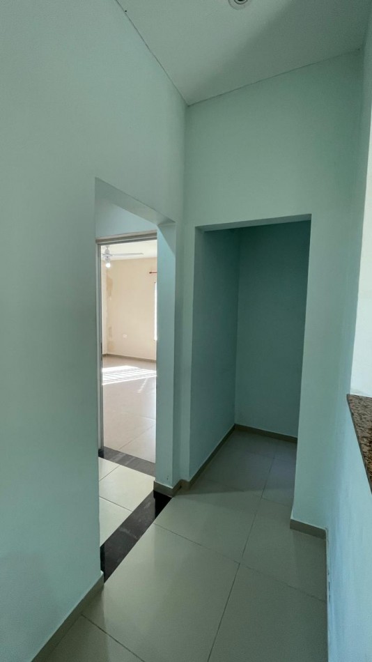 47 E/ 22 Y 24 PIÑEIRO - MZ 208 PC 23 