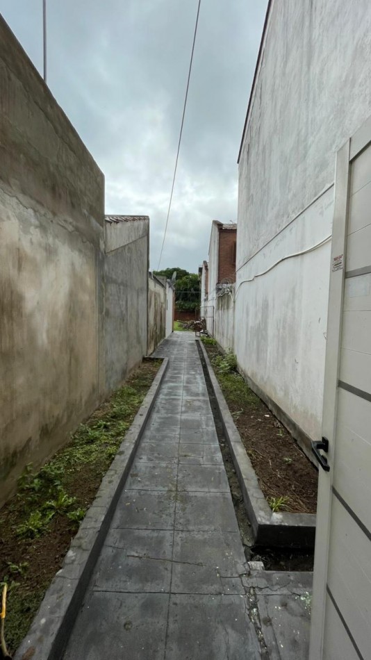 UCRANIA 672 - 9 ENTRE 14 Y 16 ENSANCHE SUR - ZONA UNCAUS 
