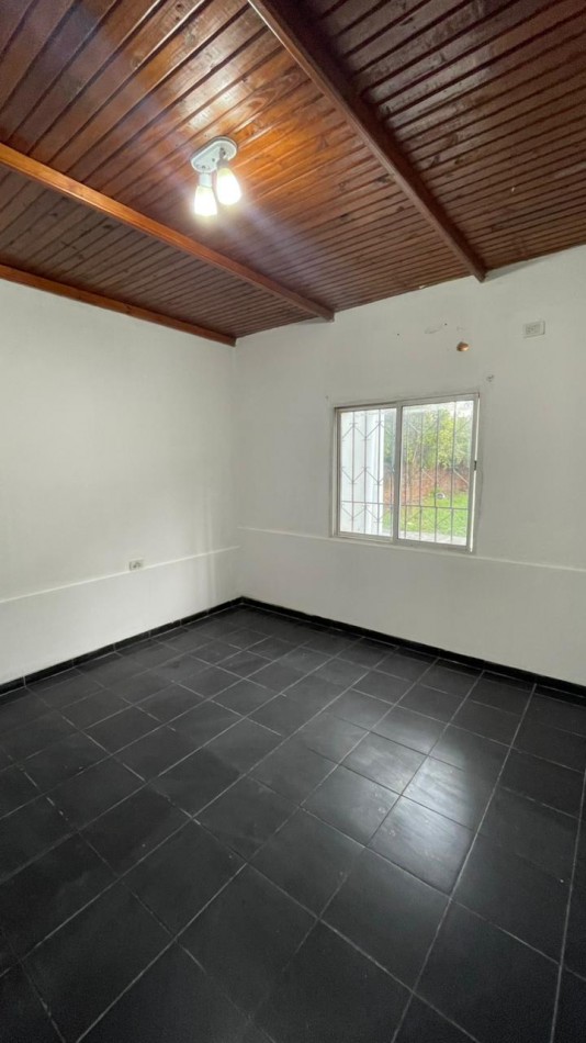 UCRANIA 672 - 9 ENTRE 14 Y 16 ENSANCHE SUR - ZONA UNCAUS 