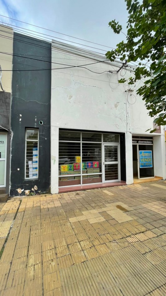 M. MORENO 769 - 14 ENTRE 15 Y 17 CENTRO