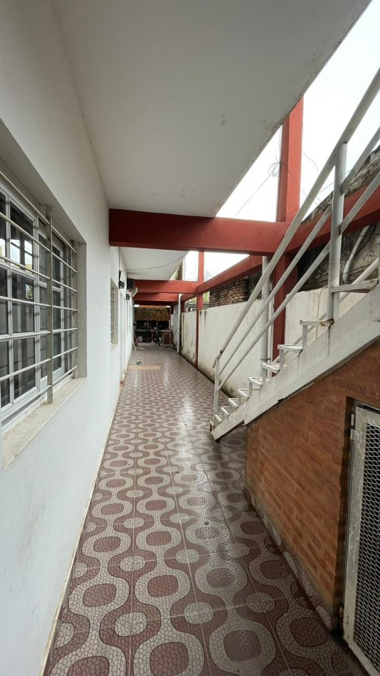 JOSE HERNANDEZ 1076 - 5 E/ 16 Y 18 ENSANCHE SUR - ZONA UNCAUS 