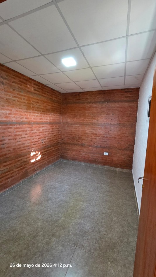 20 E/ 11 y 13 - ZONA UNCAUS - DOS DORMITORIOS 