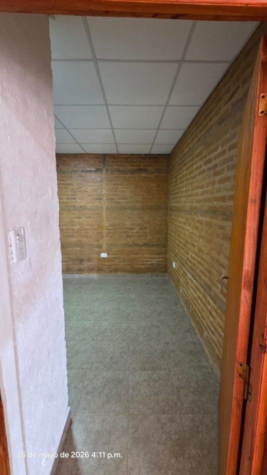 20 E/ 11 y 13 - ZONA UNCAUS - DOS DORMITORIOS 