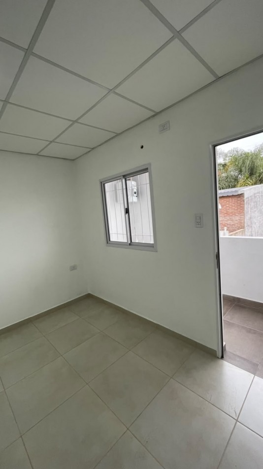 BLAS PARERA 1237 - 31 ENTRE 26 Y 28 CENTRO - ZONA HOSPITAL 