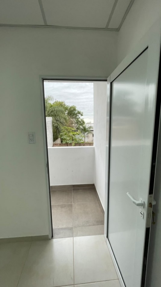 BLAS PARERA 1237 - 31 ENTRE 26 Y 28 CENTRO - ZONA HOSPITAL 