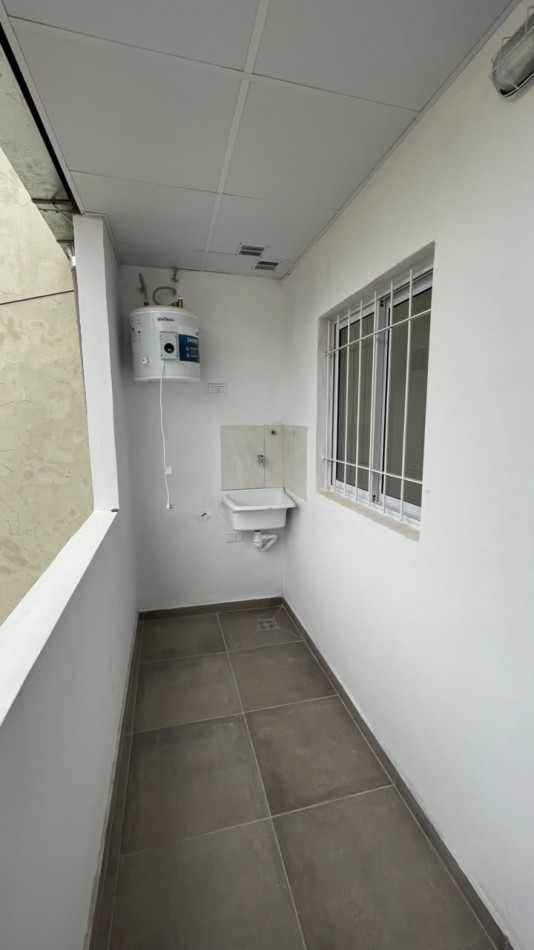 BLAS PARERA 1237 - 31 ENTRE 26 Y 28 CENTRO - ZONA HOSPITAL 