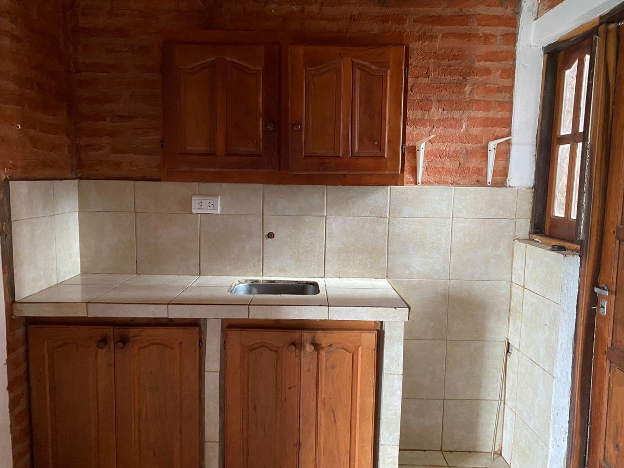 CHECOSLOVAQUIA 1053 - 11 E/ 16 Y 18 ENSANCHE SUR - ZONA UNCAUS