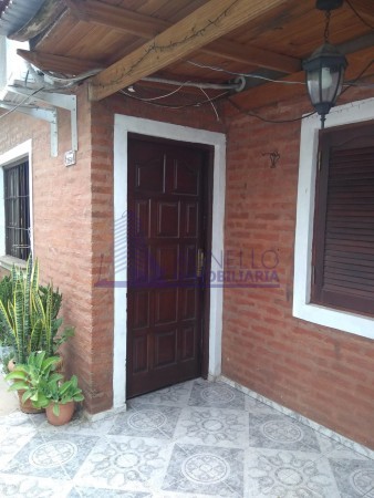 SE VENDE CASA. CALLE 5 E/ 2 Y 0 BARRIO BELGRANO