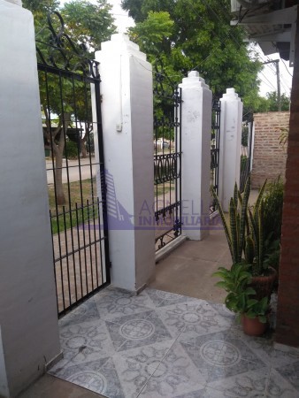 SE VENDE CASA. CALLE 5 E/ 2 Y 0 BARRIO BELGRANO