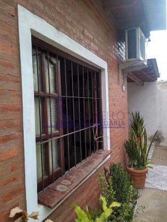 SE VENDE CASA. CALLE 5 E/ 2 Y 0 BARRIO BELGRANO