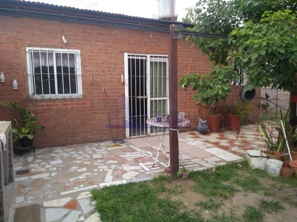 SE VENDE CASA. CALLE 5 E/ 2 Y 0 BARRIO BELGRANO