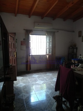 SE VENDE CASA. CALLE 5 E/ 2 Y 0 BARRIO BELGRANO