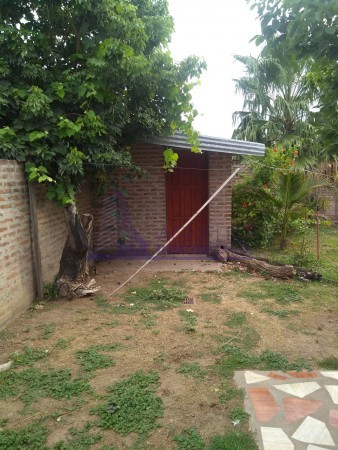 SE VENDE CASA. CALLE 5 E/ 2 Y 0 BARRIO BELGRANO