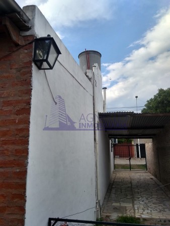 SE VENDE CASA. CALLE 5 E/ 2 Y 0 BARRIO BELGRANO