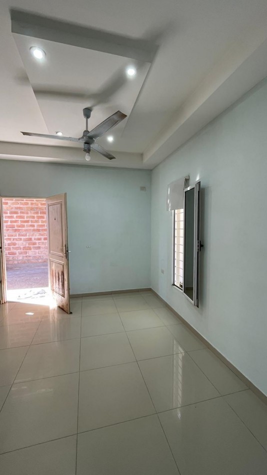 47 E/ 22 Y 24 PIÑEIRO - MZ 208 PC 23 