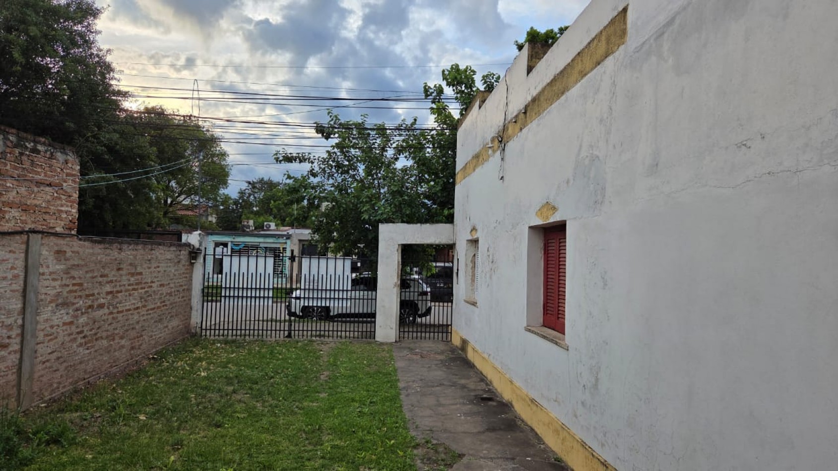 PADRE MOSTACCIO 172 - 18 ENTRE 3 Y 5 ENSANCHE SUR - ZONA UNCAUS - DPTO 2