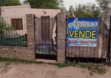 SE VENDE CASA. CALLE 49 E/ 000 Y 00 BARRIO SAN MARTIN